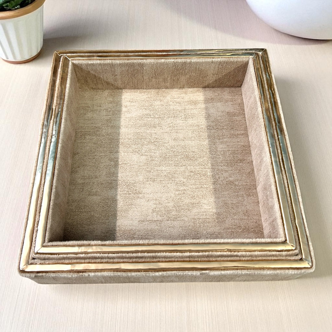 Premium Leatherite Tray Set (2 Pieces) – Soft Fur Finish with Golden Piping