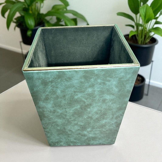 Leatherite Dustbin