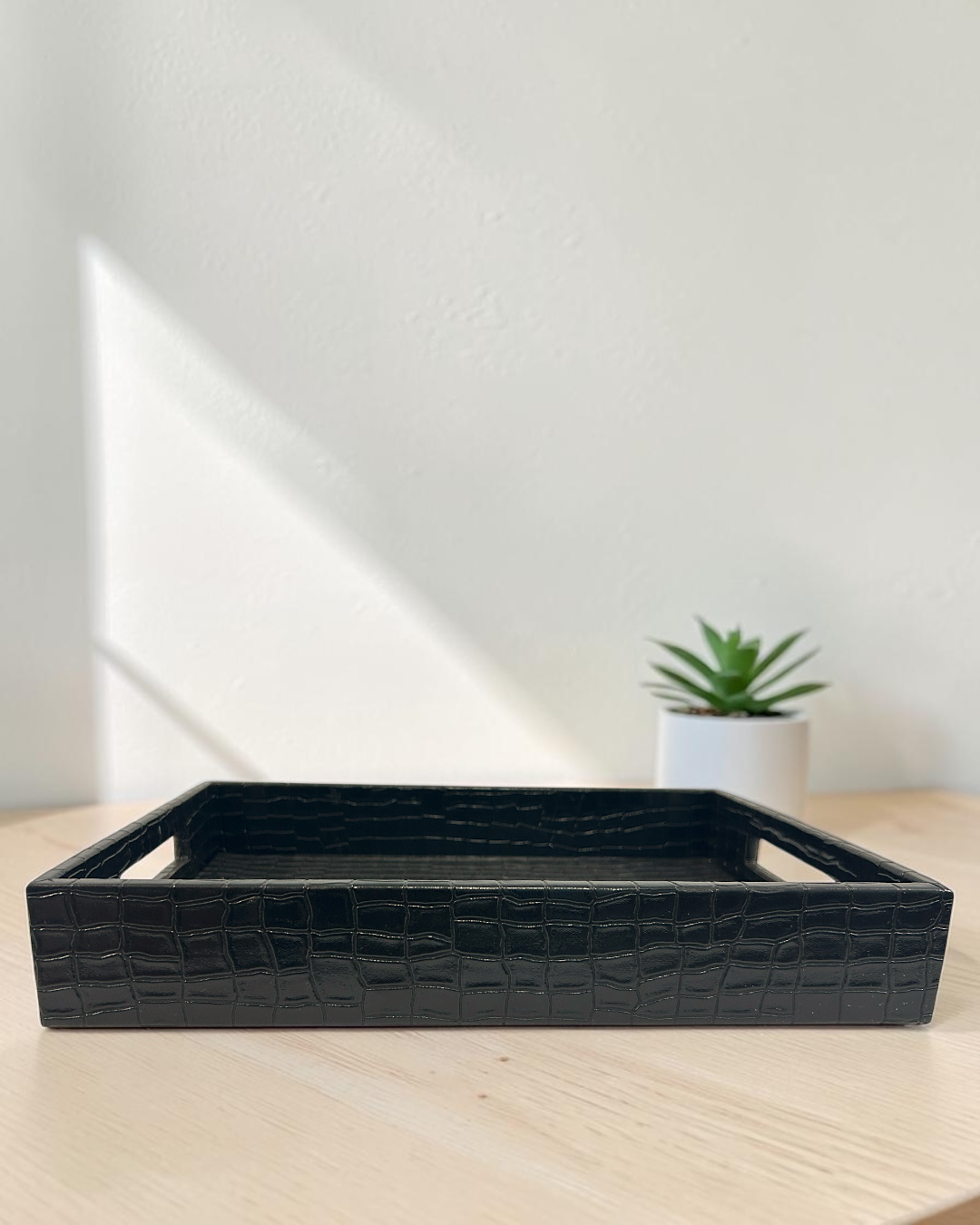 Luxury Croco Leatherite Set of 4 | Premium Tray, Tissue Box, Organiser & Dustbin for Home & Office | Premium Croco Leatherite Home & Office Décor Set