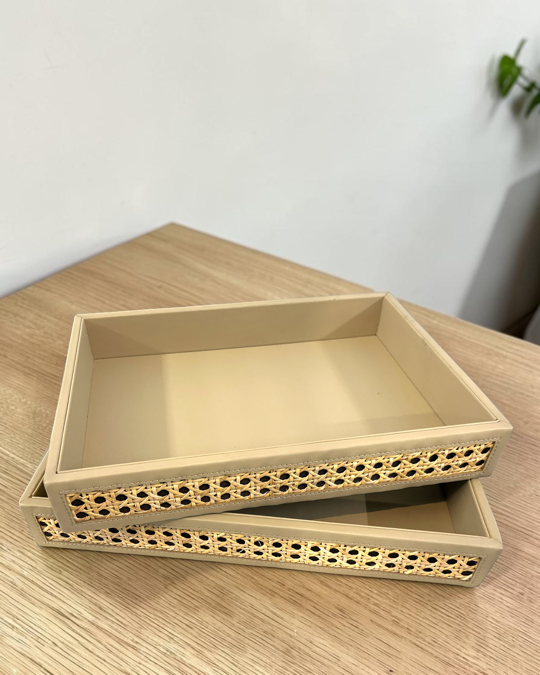 Luxury Vegan Leather & Natural Rattan Cane Tray – Premium Handmade Serving & Organizer Tray (Four-Side Cane Design)
