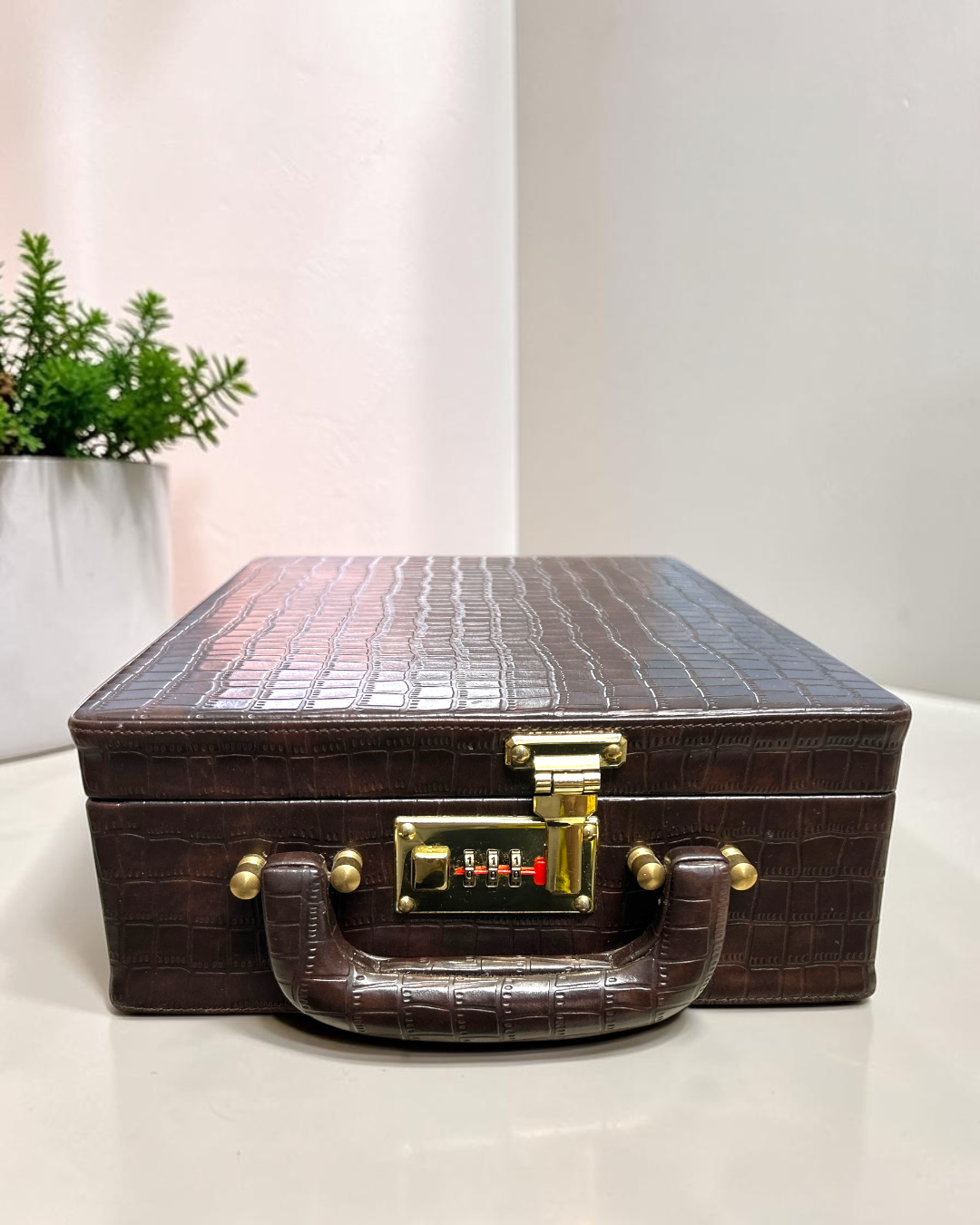 Premium Croco Leather Bangle Box with 4 Rolls | Premium Bangles & Bracelet Storage Box | Bangle Box | Beige Velvet lining