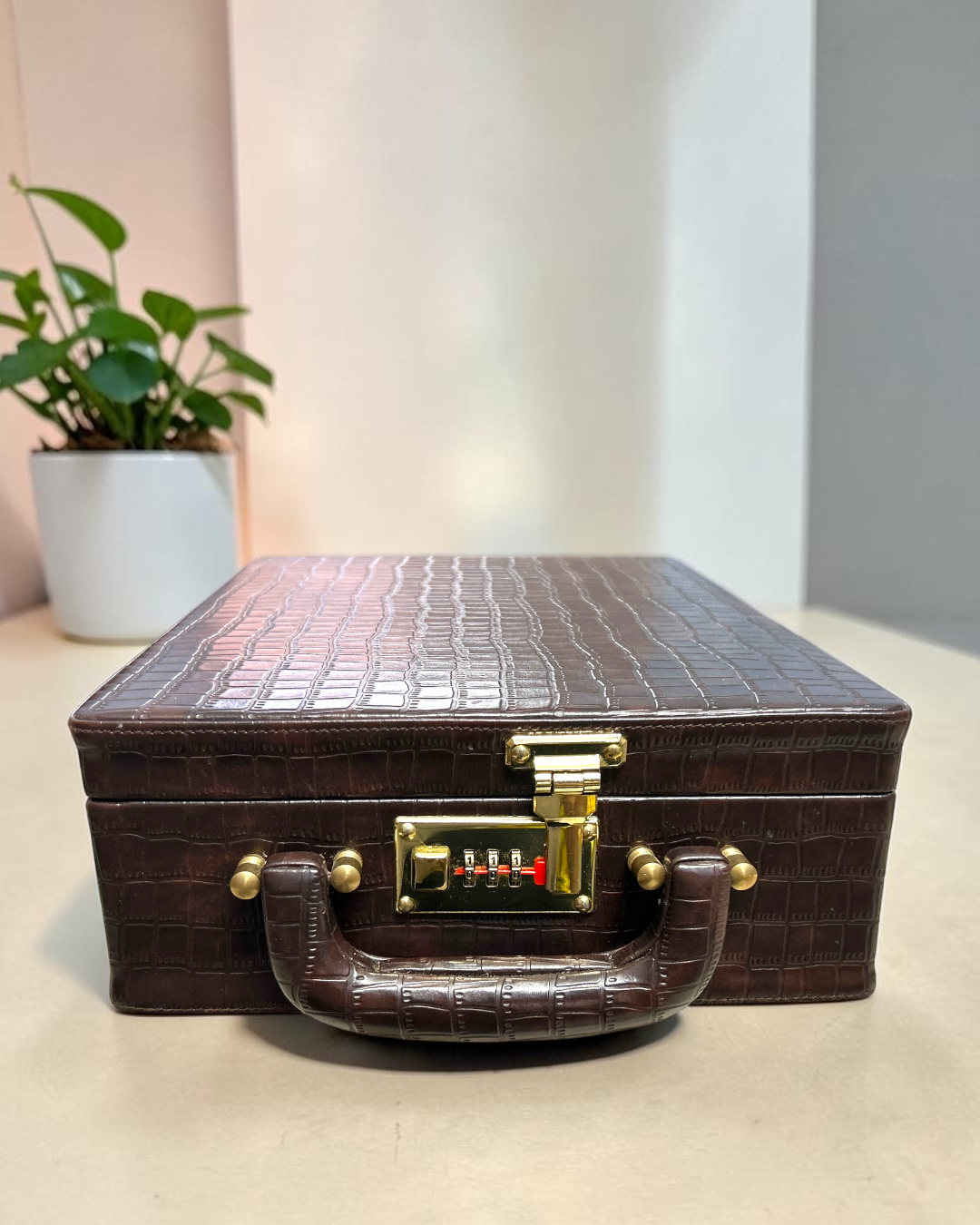 Premium Croco Leather Bangle Box with 4 Rolls | Premium Bangles & Bracelet Storage Box | Bangle Box | Beige Velvet lining