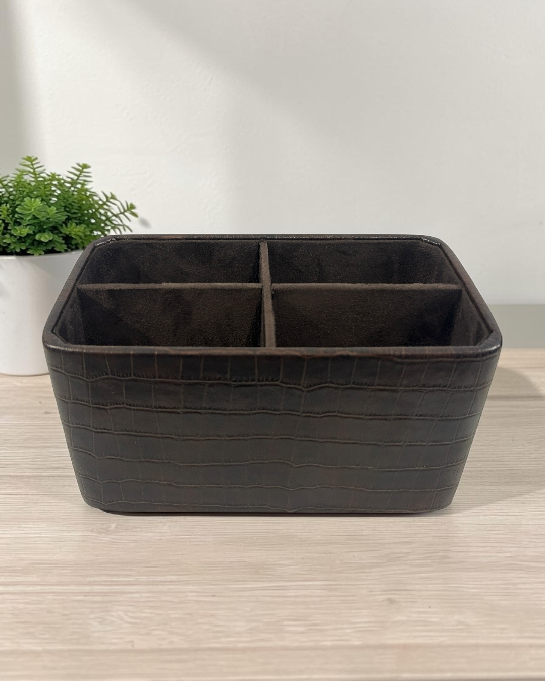 Luxury Croco Leatherite Set of 3 | Premium Tray, Organiser & Dustbin for Home & Office | Luxury Croco Leatherite Set of 3 for Home & Office Décor
