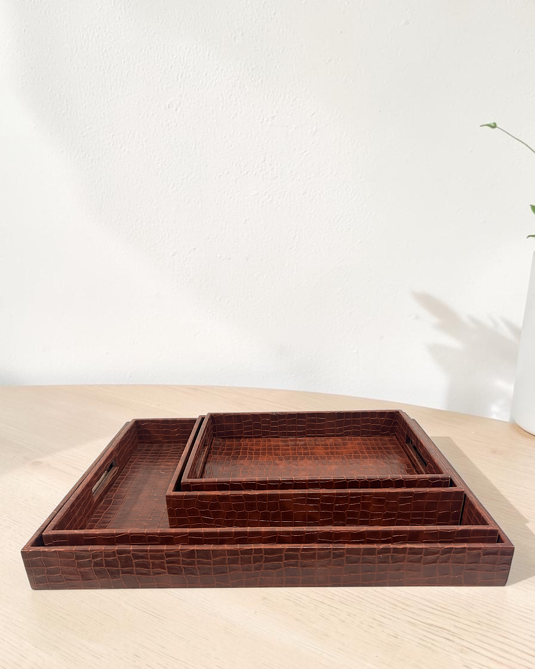 Luxury Croco Leatherite Serving Tray with Side Handles | Premium Faux Leather Decorative Tray for Home & Office