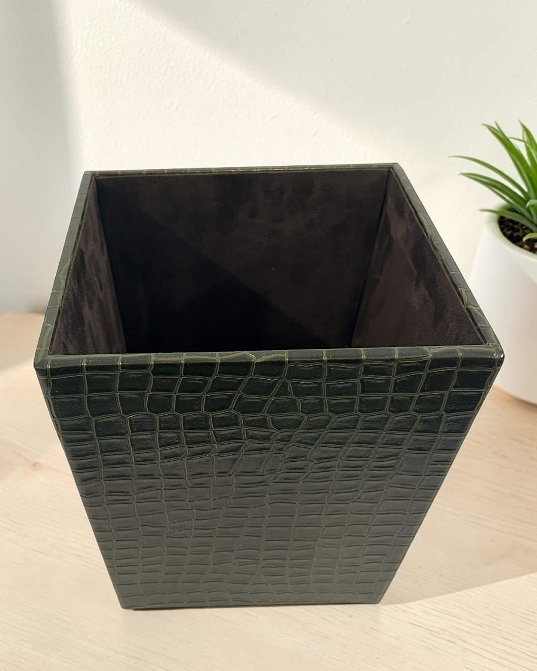Premium Croco Faux Leather Dustbin with Suede Interior | Premium Croco Faux Leather Dustbin for Office & Home Décor