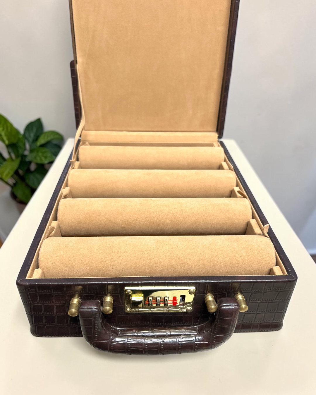 Premium Croco Leather Bangle Box with 4 Rolls | Premium Bangles & Bracelet Storage Box | Bangle Box | Beige Velvet lining