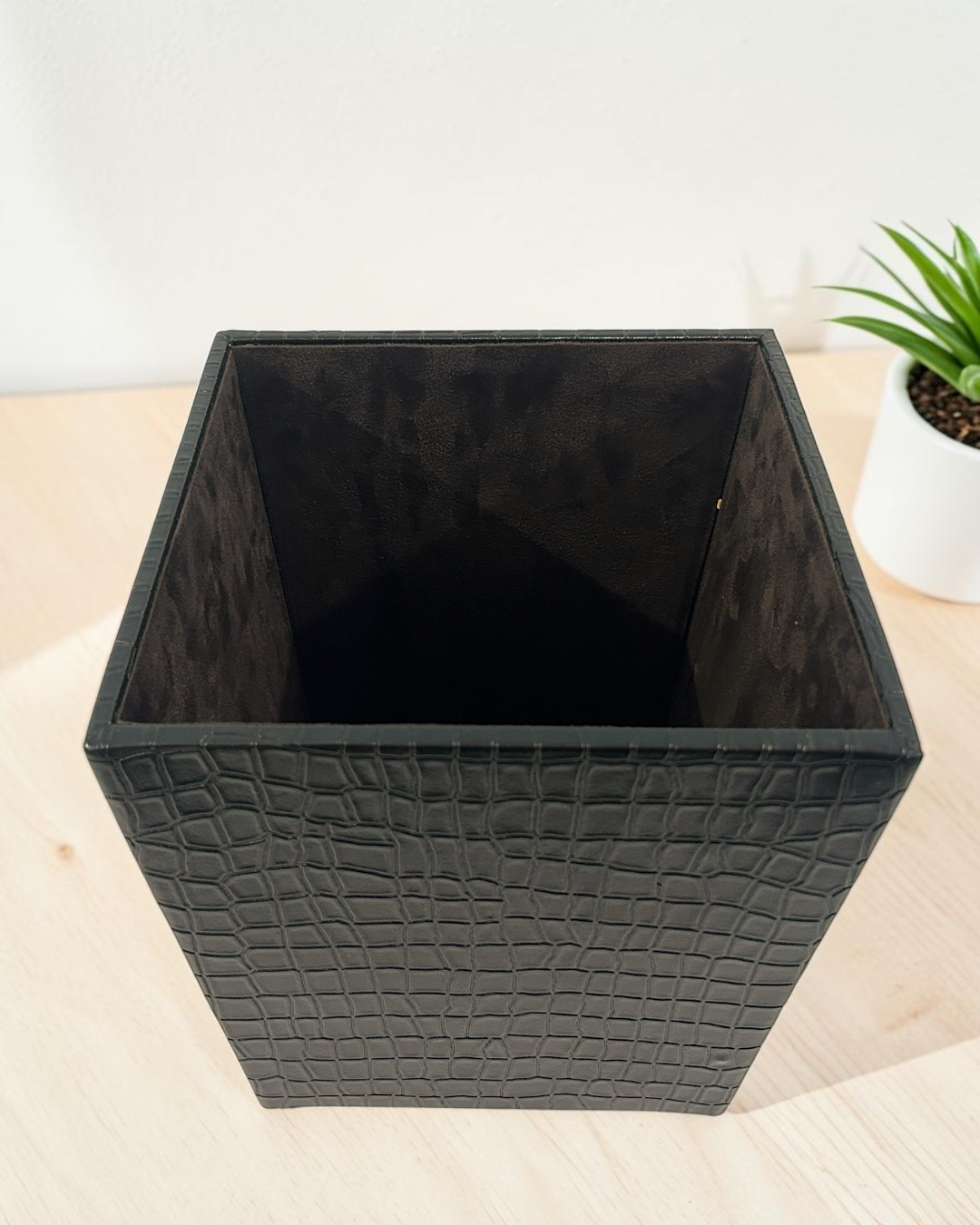 Premium Croco Faux Leather Dustbin with Suede Interior | Premium Croco Faux Leather Dustbin for Office & Home Décor